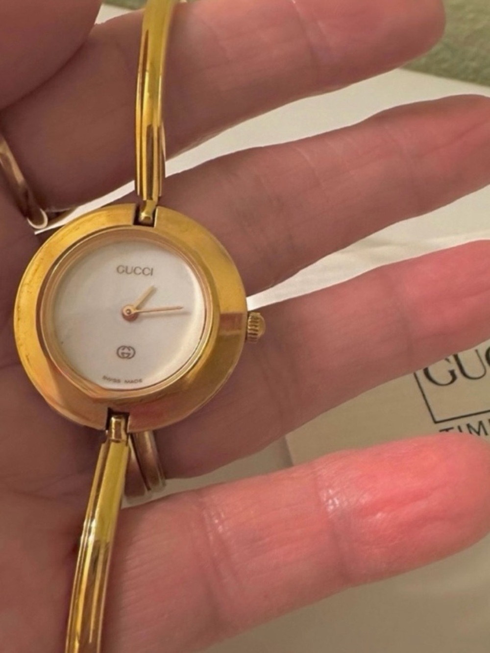Mint~Prestige~Gucci Interchangeable Bezel Bracelet Bangle Watch with Box/Papers - Picture 12 of 17